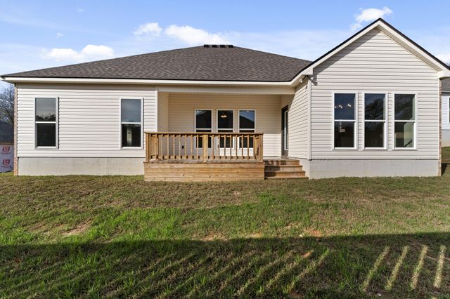 15 Golden Oak, Hattiesburg, MS 39402