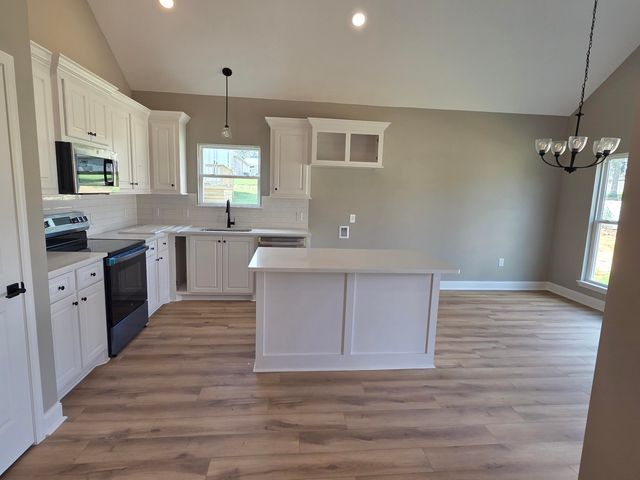 15 Golden Oak, Hattiesburg, MS 39402