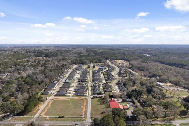 15 Golden Oak, Hattiesburg, MS 39402