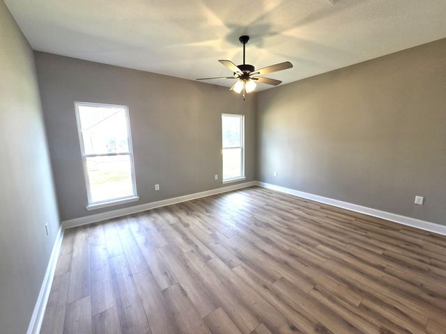 15 Golden Oak, Hattiesburg, MS 39402