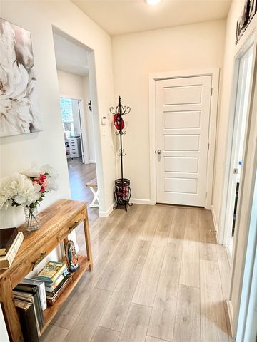 603 Hazeltine Road, Red Oak, TX 75154