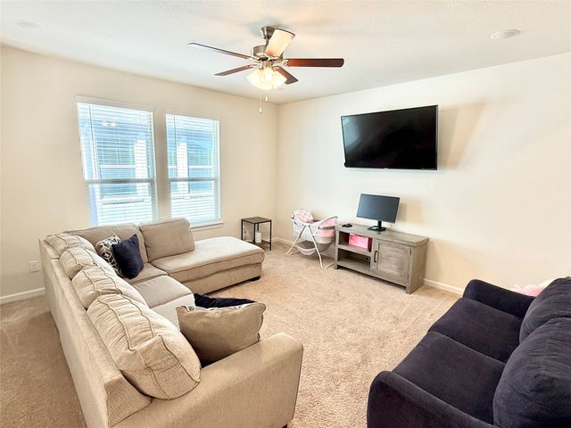 603 Hazeltine Road, Red Oak, TX 75154