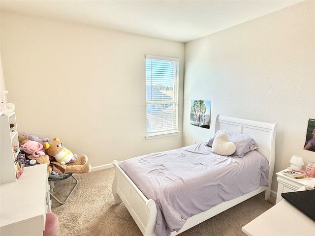 603 Hazeltine Road, Red Oak, TX 75154