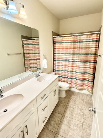 603 Hazeltine Road, Red Oak, TX 75154