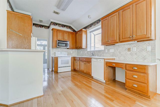 7903 S Wellington Court, Houston, TX 77055