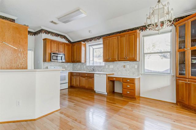 7903 S Wellington Court, Houston, TX 77055