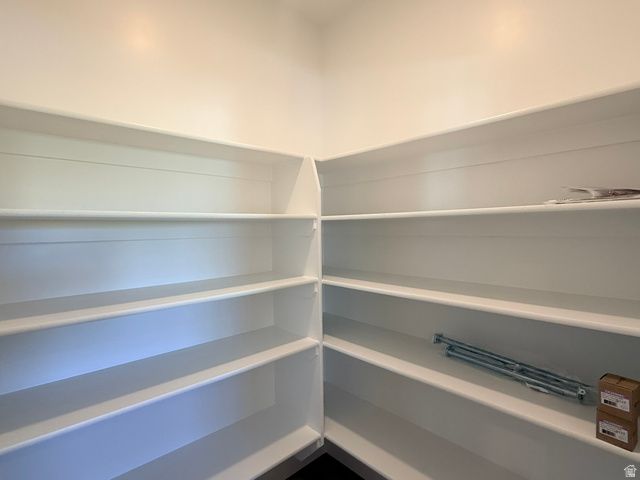 3268 N 2425 W, Farr West, UT 84404