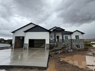 3268 N 2425 W, Farr West, UT 84404