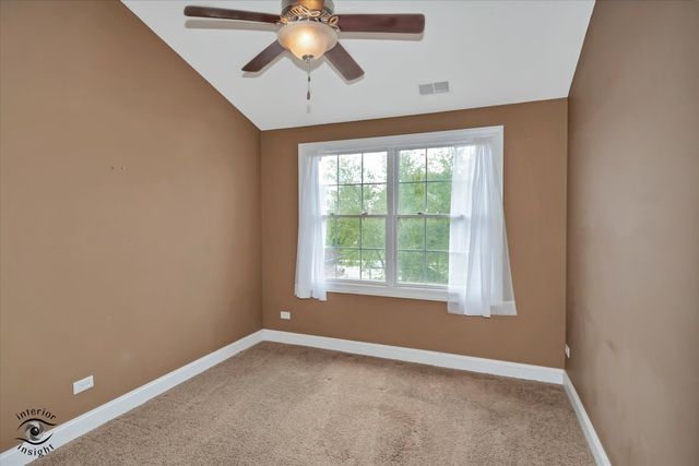 8638 SADDLEBRED Court, Frankfort, IL 60423