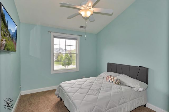 8638 SADDLEBRED Court, Frankfort, IL 60423