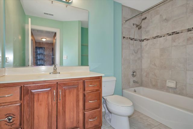 8638 SADDLEBRED Court, Frankfort, IL 60423
