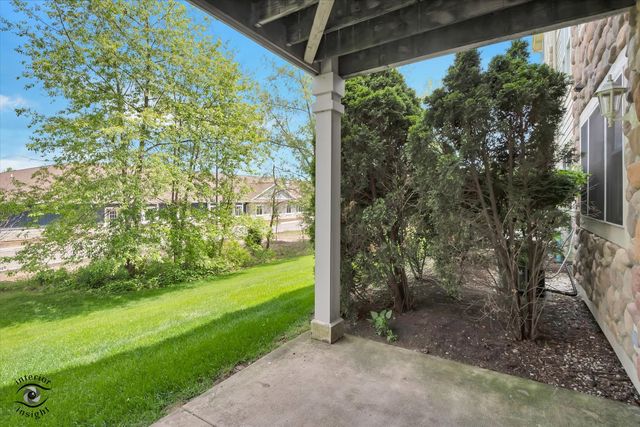 8638 SADDLEBRED Court, Frankfort, IL 60423