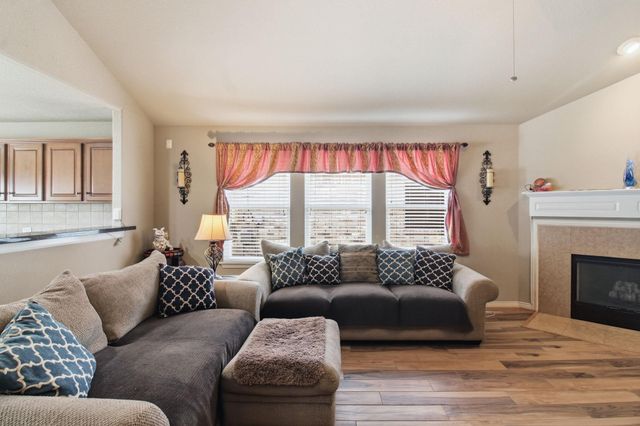 21527 Mt Elbrus Way, Katy, TX 77449