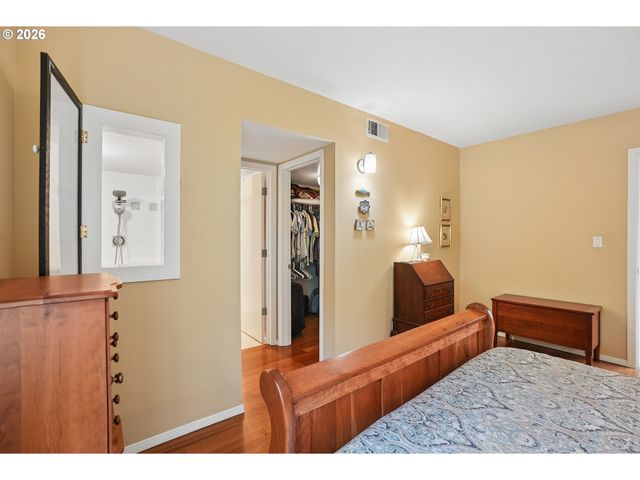 6665 W BURNSIDE St 430, Portland, OR 97210