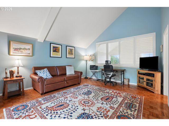 6665 W BURNSIDE St 430, Portland, OR 97210