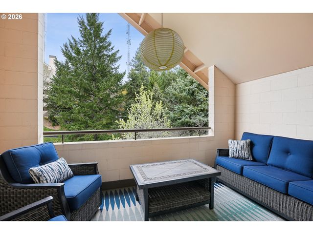 6665 W BURNSIDE St 430, Portland, OR 97210