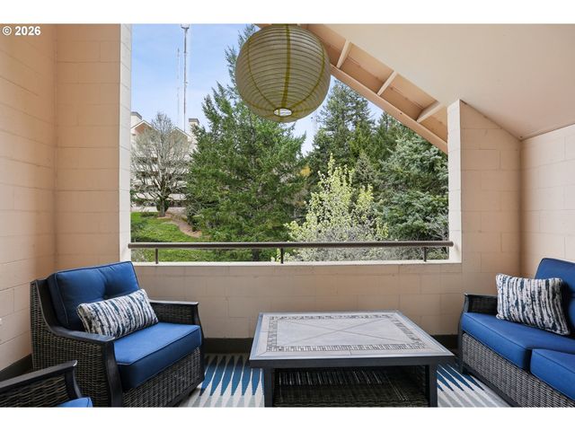 6665 W BURNSIDE St 430, Portland, OR 97210