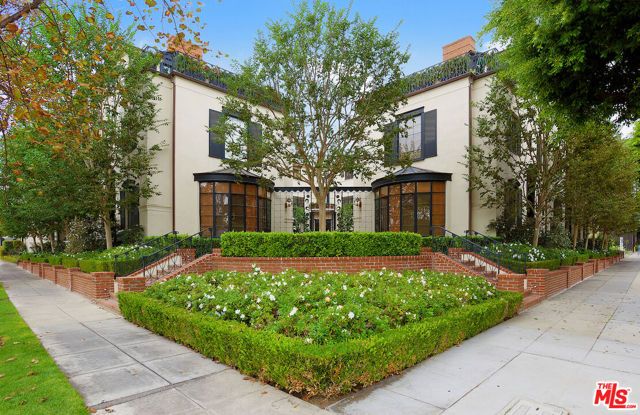 149 S Rodeo Drive, Beverly Hills, CA 90212