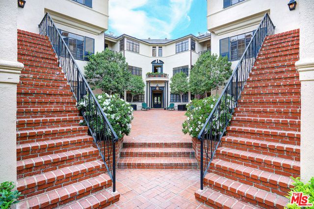149 S Rodeo Drive, Beverly Hills, CA 90212