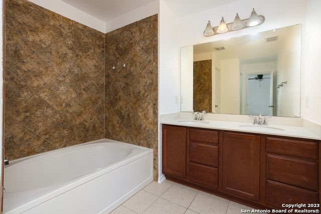 11014 Colt Isle, San Antonio, TX 78254