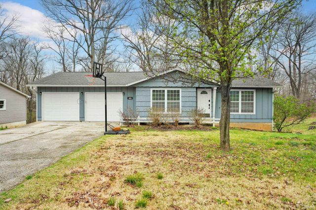 151 White Lane, Bedford, IN 47421