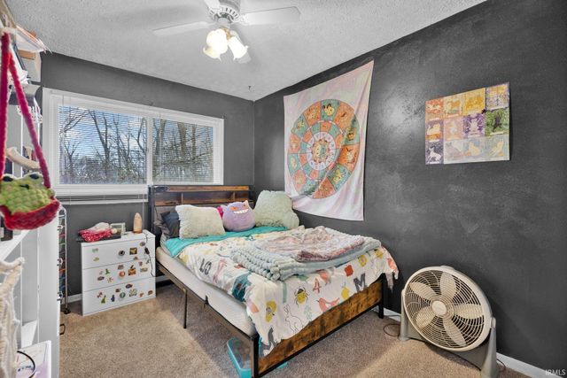 151 White Lane, Bedford, IN 47421