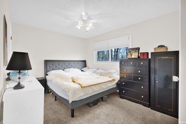 151 White Lane, Bedford, IN 47421