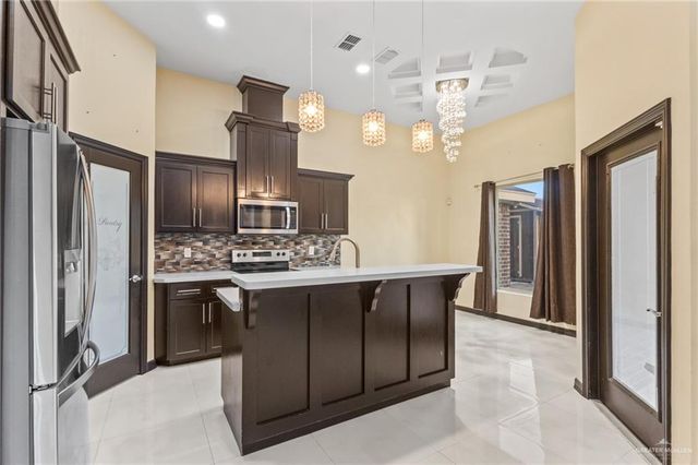 2101 W Sandstone Drive, Mission, TX 78574