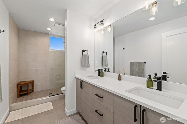 4203 SW Raymond Street, Seattle, WA 98136