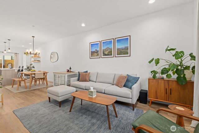 4203 SW Raymond Street, Seattle, WA 98136