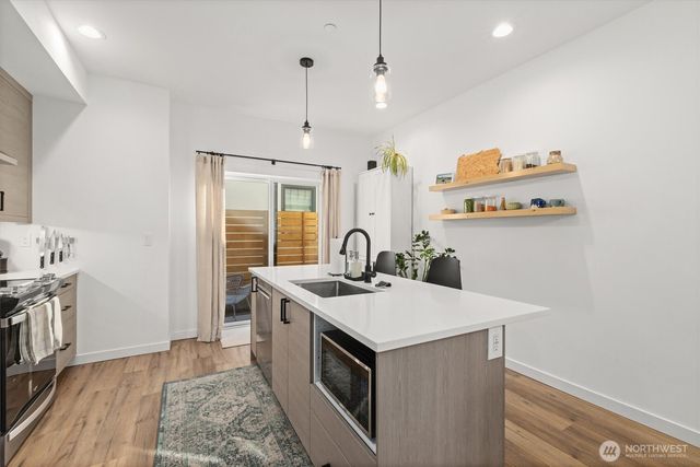 4203 SW Raymond Street, Seattle, WA 98136