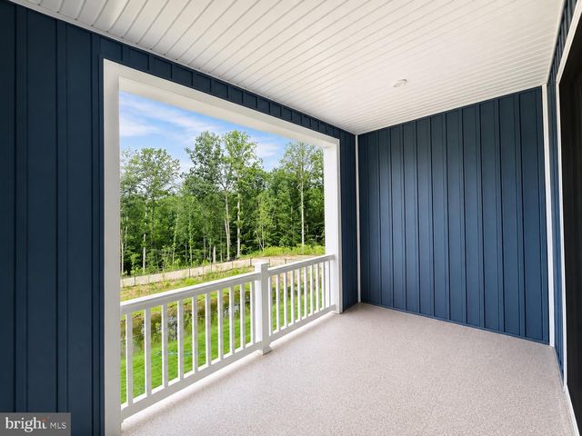 4843 BERRYFIELD LN, Fredericksburg, VA 22408