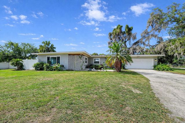 913 HELENA DRIVE, Brandon, FL 33511