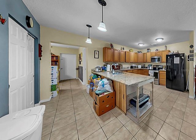 913 HELENA DRIVE, Brandon, FL 33511