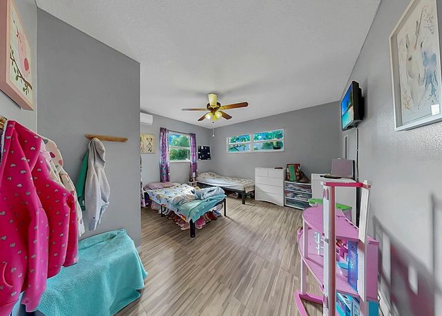 913 HELENA DRIVE, Brandon, FL 33511