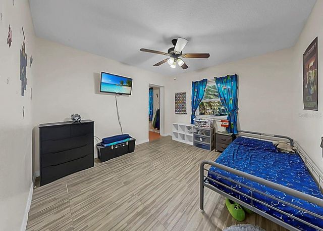 913 HELENA DRIVE, Brandon, FL 33511