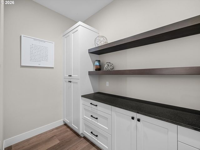 17680 STAFFORD Rd, Lake Oswego, OR 97034