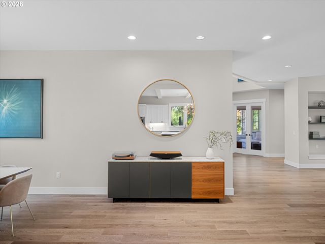 17680 STAFFORD Rd, Lake Oswego, OR 97034