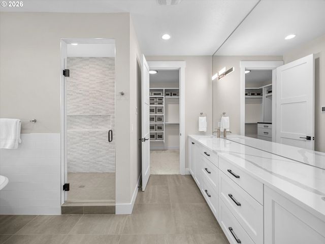 17680 STAFFORD Rd, Lake Oswego, OR 97034