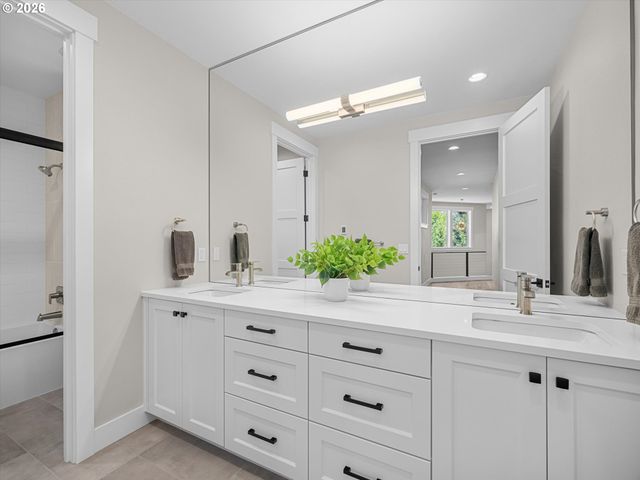 17680 STAFFORD Rd, Lake Oswego, OR 97034