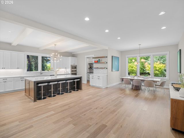 17680 STAFFORD Rd, Lake Oswego, OR 97034
