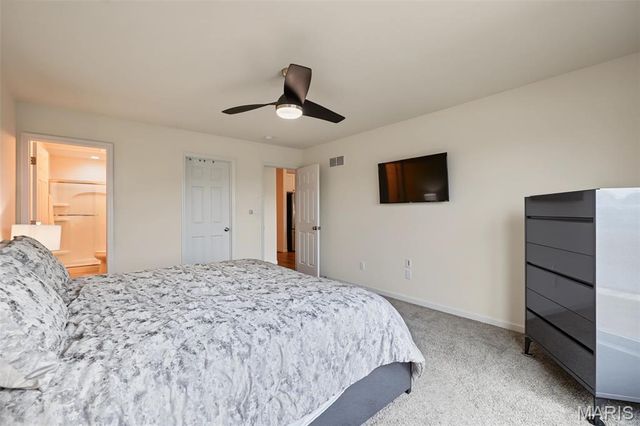 284 Crestfield Court, St Charles, MO 63301