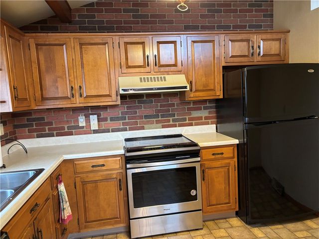 553 Beechwood Drive, Unity Twp, PA 15650