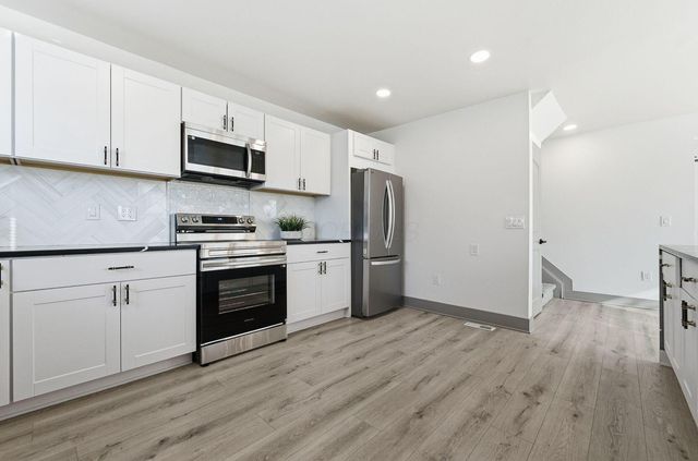 975 Carpenter Street, Columbus, OH 43206