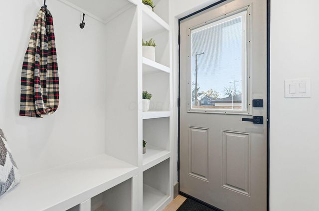 975 Carpenter Street, Columbus, OH 43206