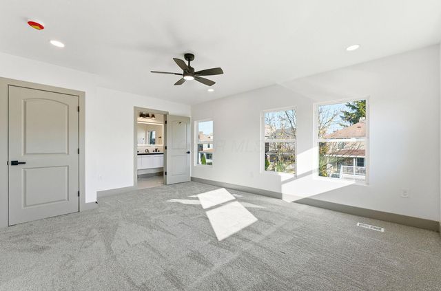 975 Carpenter Street, Columbus, OH 43206