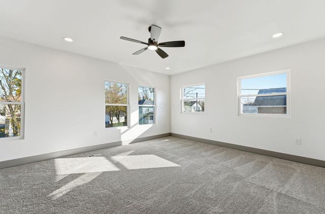 975 Carpenter Street, Columbus, OH 43206