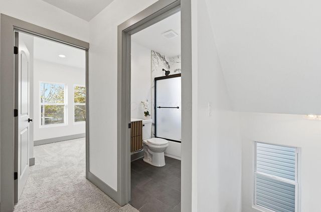 975 Carpenter Street, Columbus, OH 43206