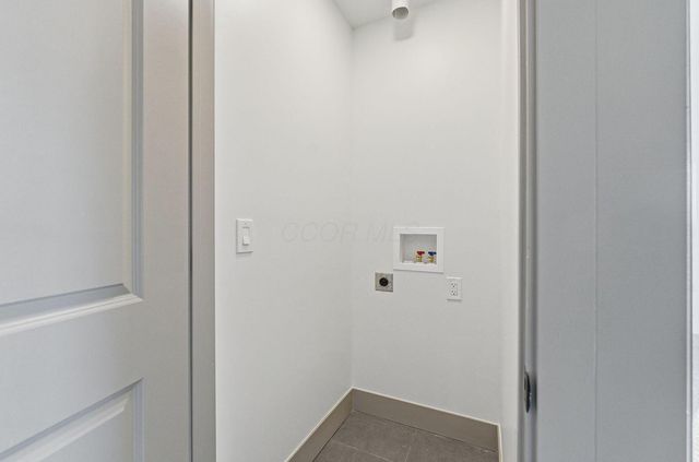 975 Carpenter Street, Columbus, OH 43206