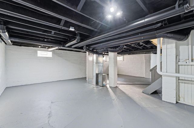 975 Carpenter Street, Columbus, OH 43206